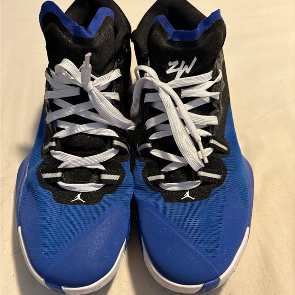 Jordan Blue and Black Athletic Shoes - Picture 2 of 6